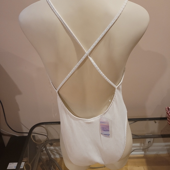 Forever 21 one-piece ribbed swimsuit NWT - Picture 2 of 7